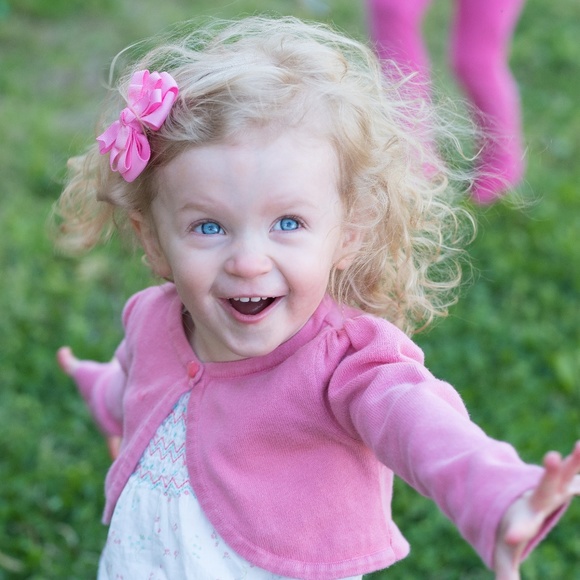 Meet your Posher, Traci - Picture 3 of 4